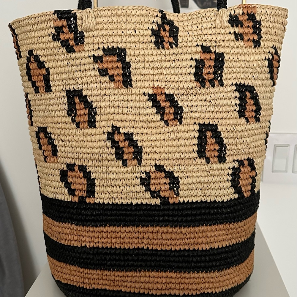 Sensi Studio straw tote bag. - Picture 7 of 8